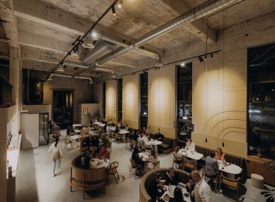 Waarom akoestiek steeds belangrijker wordt in moderne architectuur